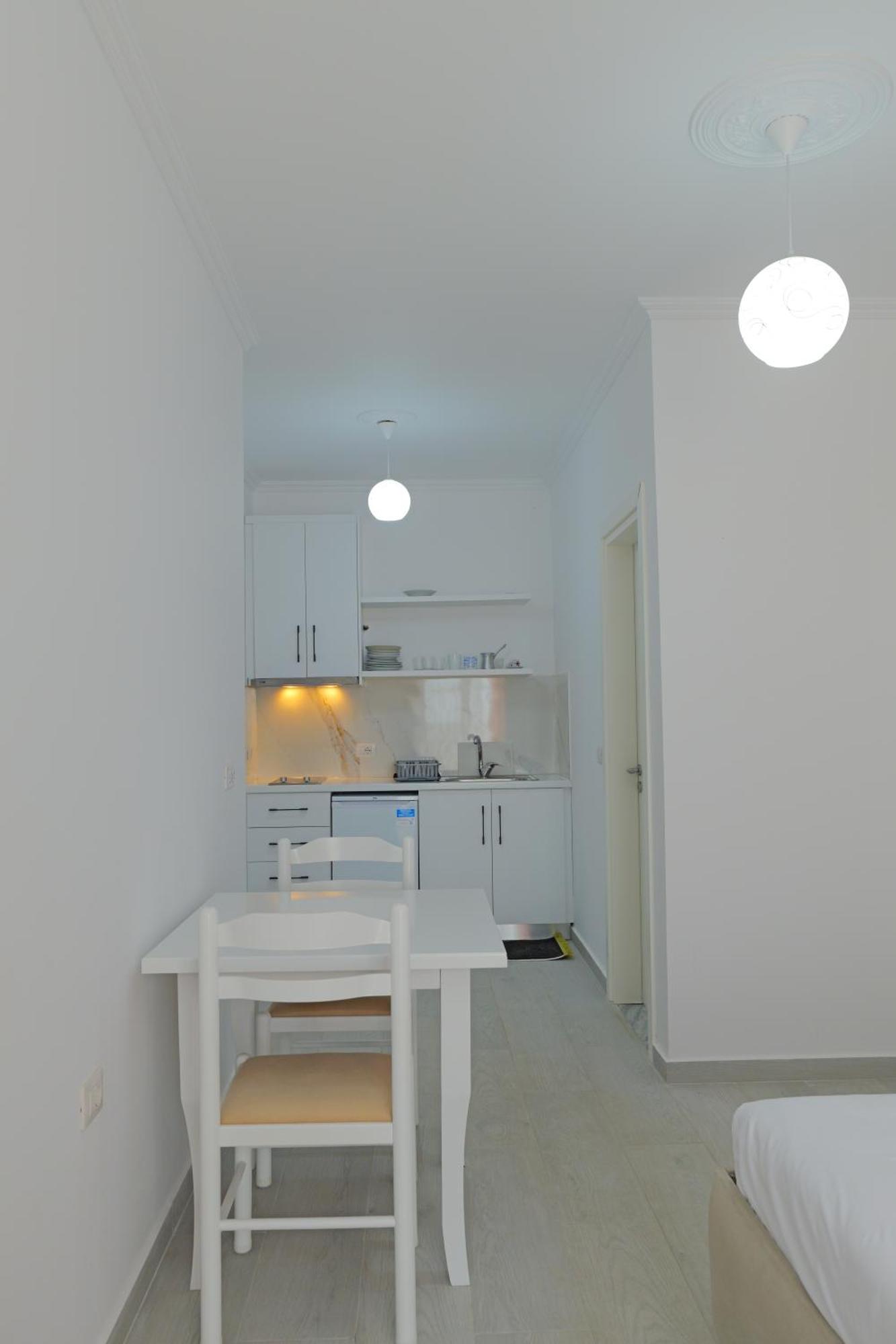 Vila Marina Apartments Sarandë Exterior foto
